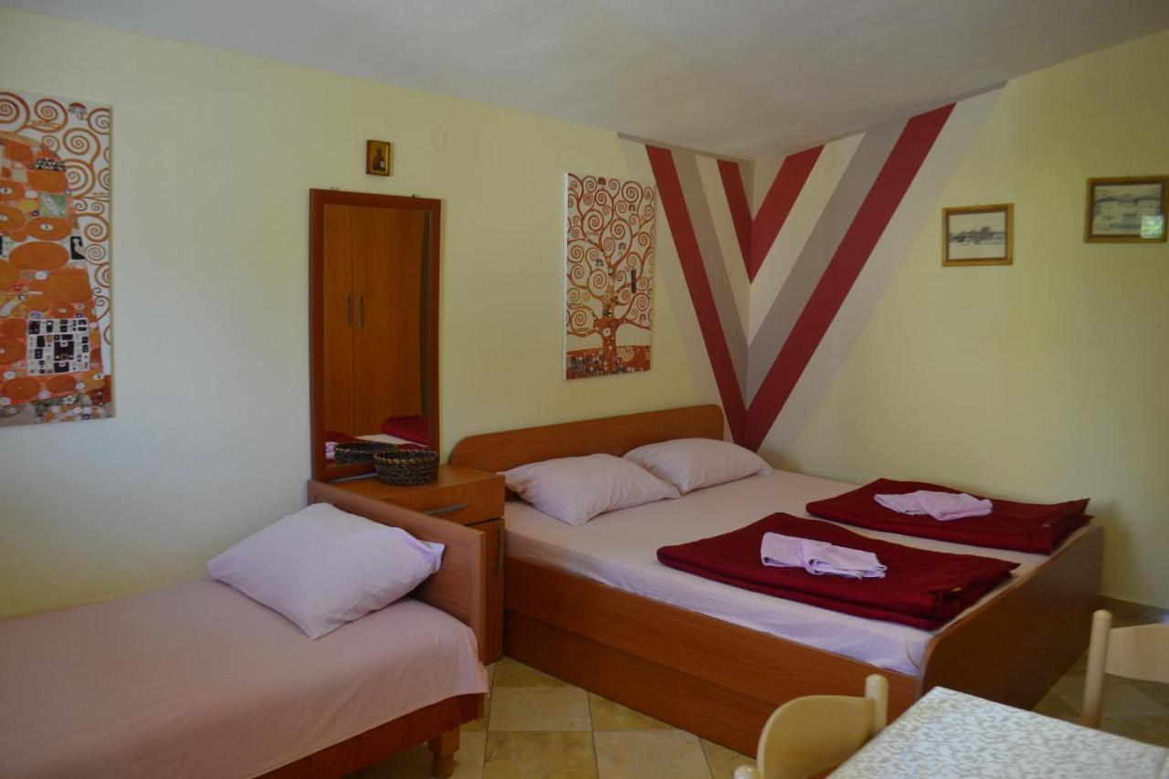 באר Apartments Milosevic מראה חיצוני תמונה