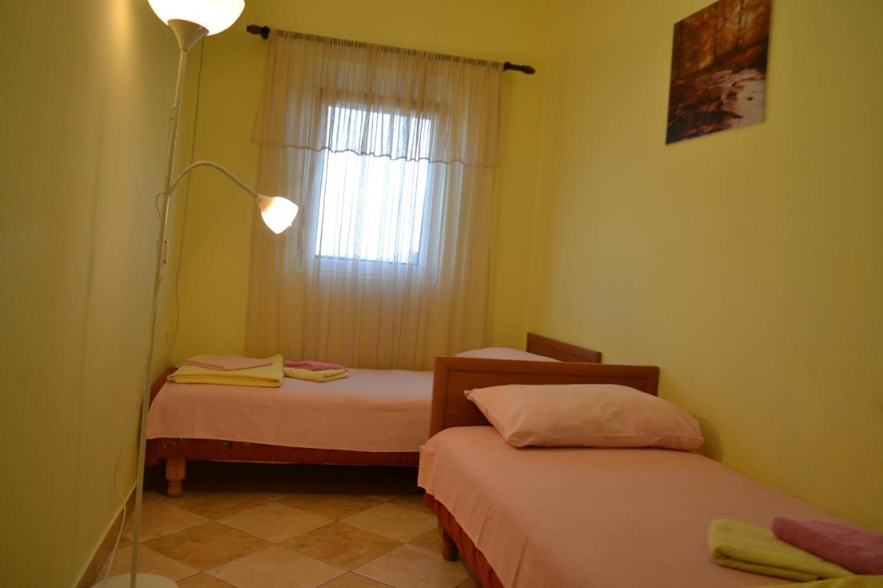 באר Apartments Milosevic מראה חיצוני תמונה